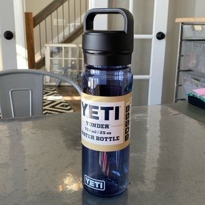 Yeti Yonder Clear Water Bottle - Navy - New